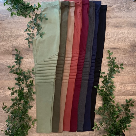 Dark Olive Highwaist Moto Leggings - Picture 4 of 5